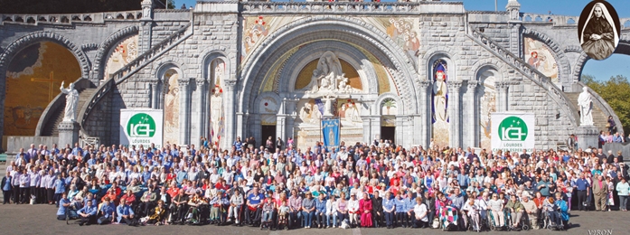 lourdes_photo_group2012